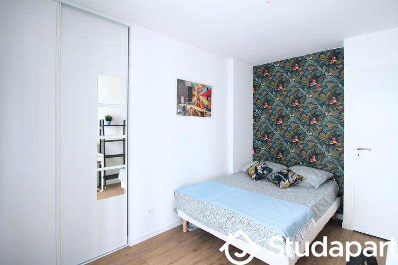 Chambre - 10 m² - 1 pièce