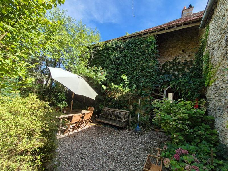 Maison bourgeoise - 149 m² - 4 pièces