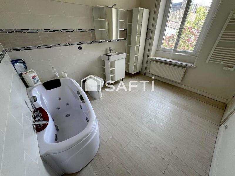 Maison - 146 m² - 7 pièces