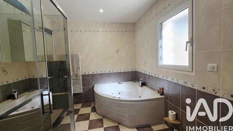 Maison de maîtres - 207 m² - 6 pièces