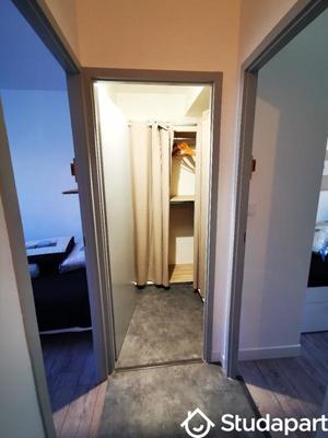 Chambre - 10 m² - 1 pièce