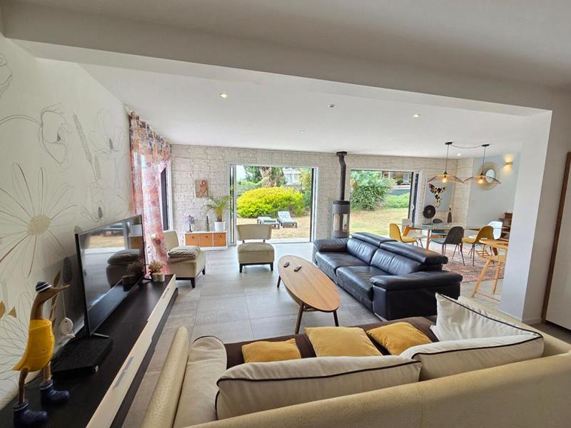 Maison - 156 m² - 6 pièces