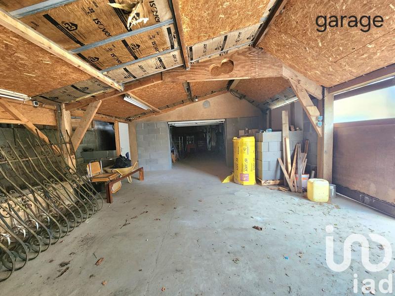 Maison - 400 m² - 10 pièces