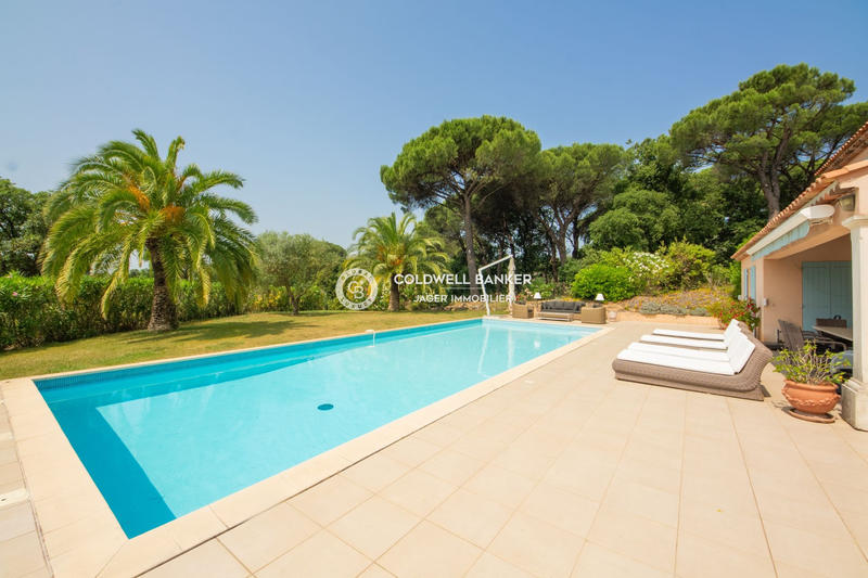 Villa - 250 m² - 4 pièces
