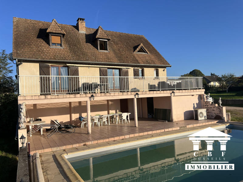 Maison - 183 m² - 7 pièces