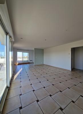 Appartement - 120 m² - 5 pièces