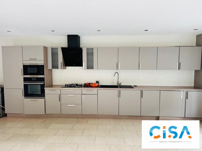 Maison - 165 m² - 7 pièces