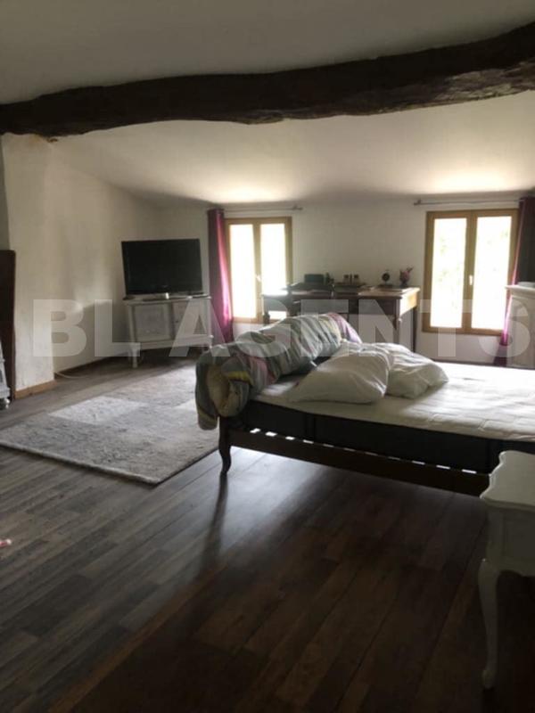 Longère - 334 m² - 6 pièces