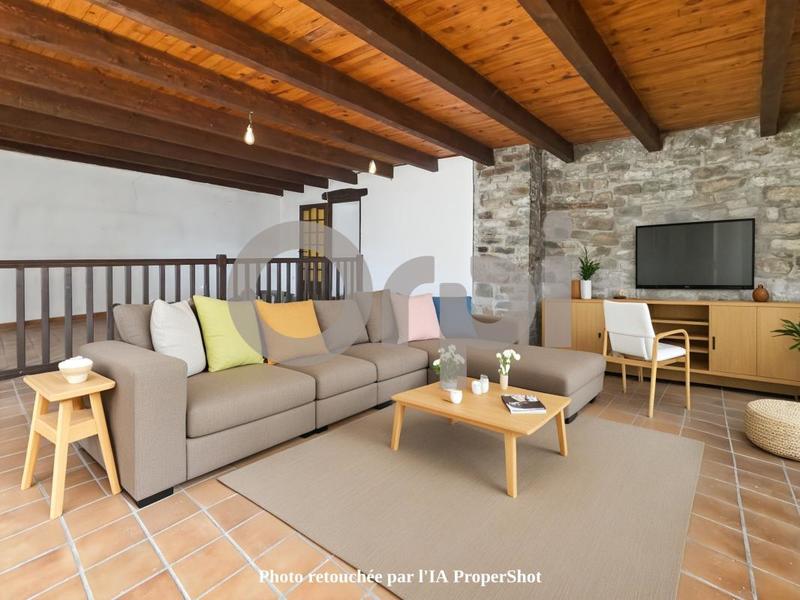 Maison - 152 m² - 3 pièces