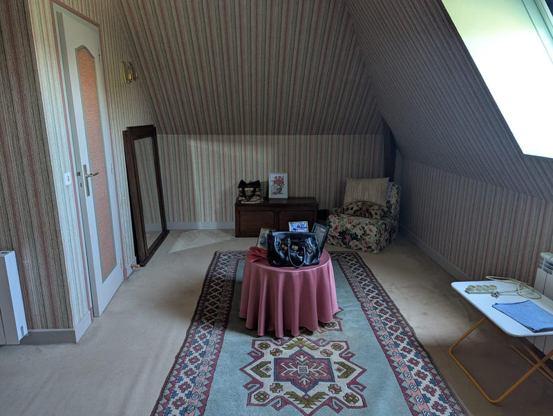 Maison - 220 m² - 5 pièces