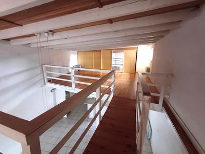 Maison - 90 m² - 3 pièces