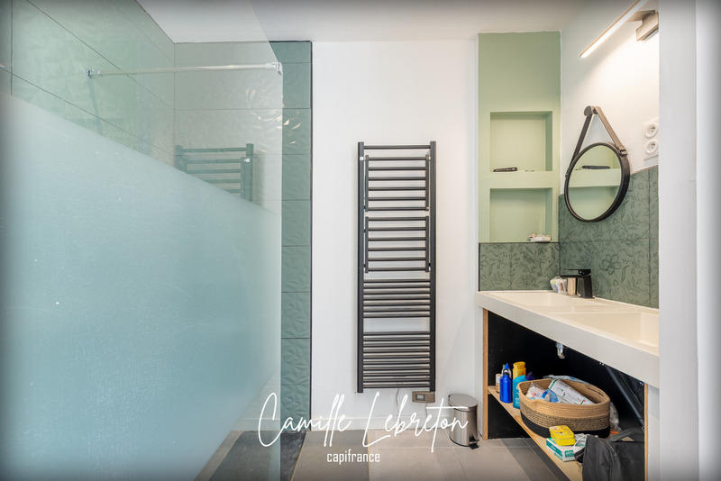 Maison - 170 m² - 6 pièces