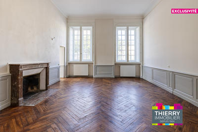Appartement - 131 m² - 5 pièces