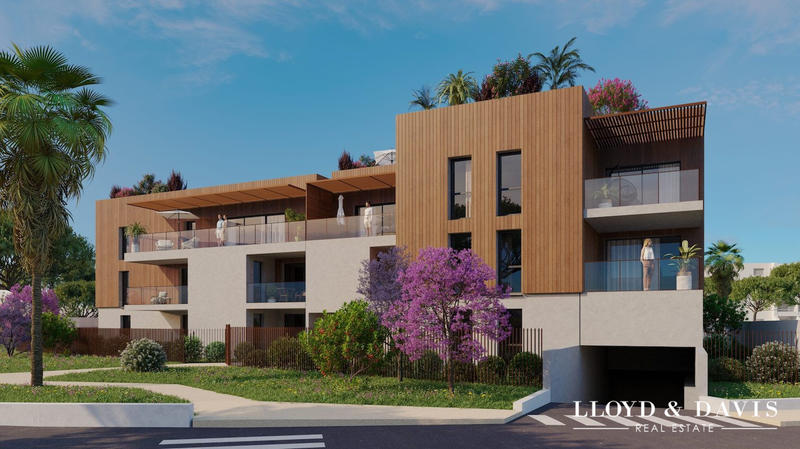 Appartement - 79 m² - 4 pièces