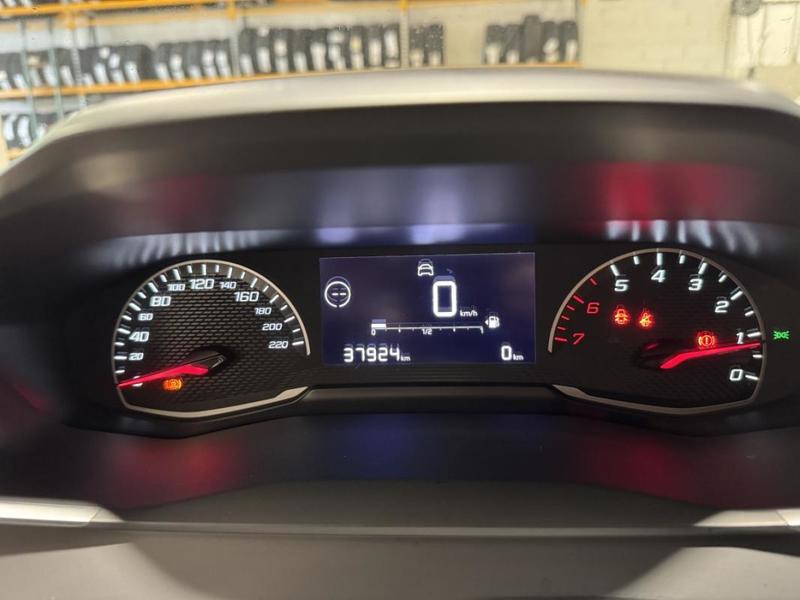 Peugeot 208 II PureTech 75 s&amp;amp;S Like