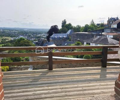 Maison ancienne - 215 m² - 7 pièces