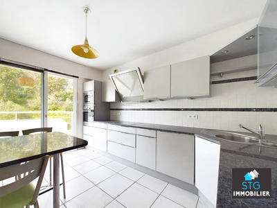 Duplex - 185 m² - 6 pièces