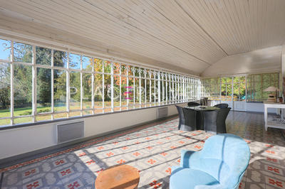 Demeure - 705 m² - 24 pièces