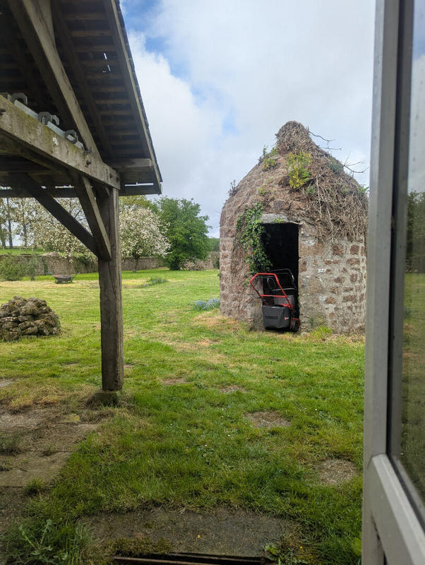 Maison - 238 m² - 8 pièces