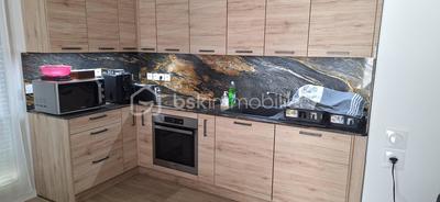 Appartement - 76 m² - 4 pièces