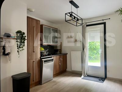 Maison contemporaine - 159 m² - 5 pièces