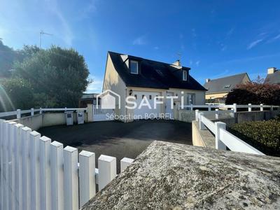 Maison - 100 m² - 6 pièces