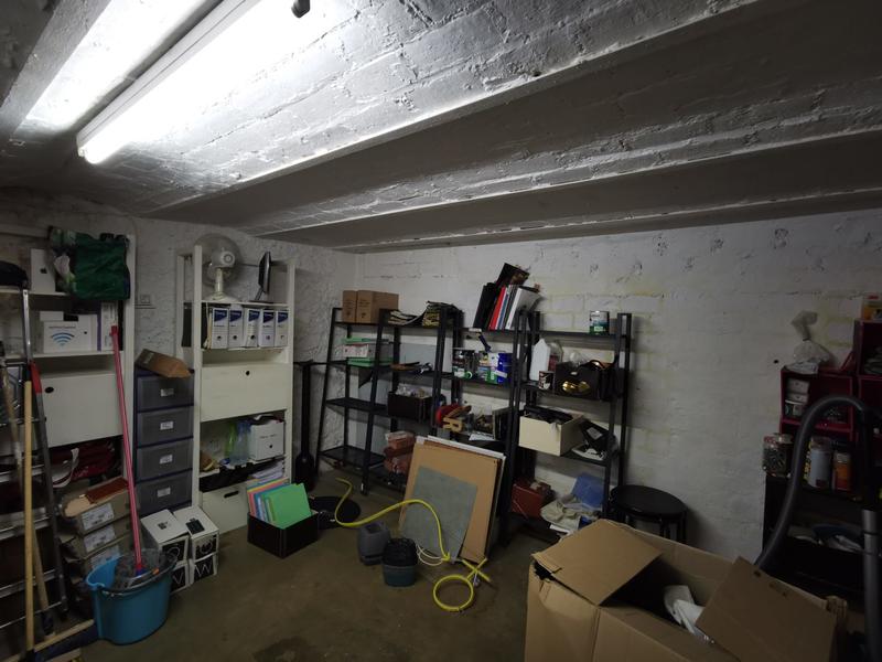 Fonds de commerce - Magasins - 44 m²