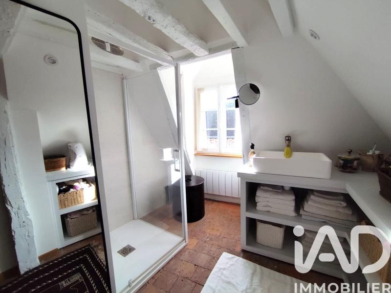 Maison - 180 m² - 6 pièces