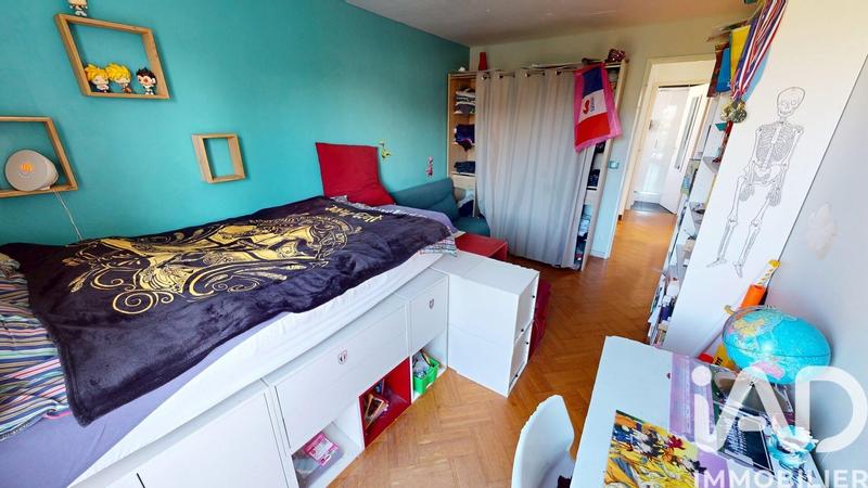 Maison - 95 m² - 5 pièces