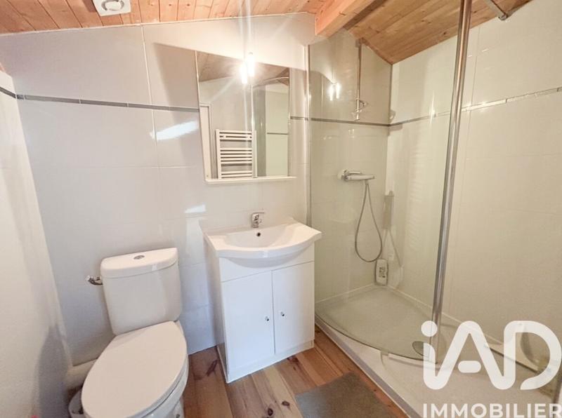 Maison - 185 m² - 8 pièces