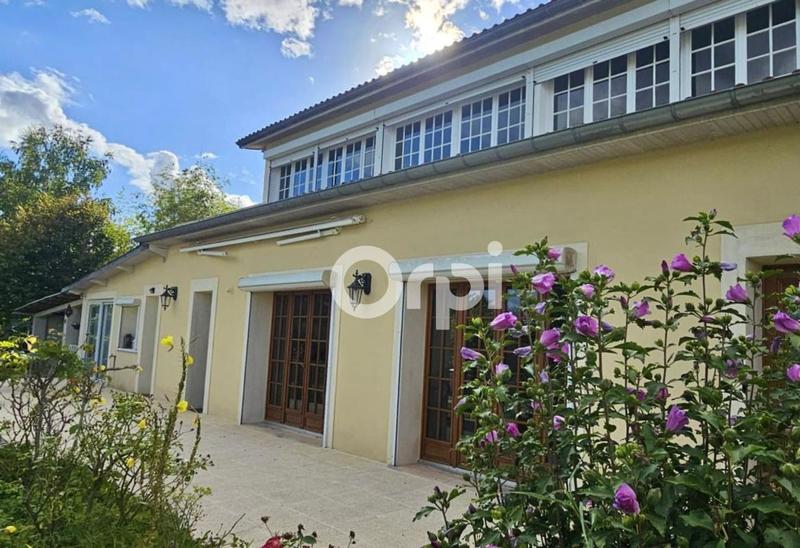 Maison - 170 m² - 7 pièces