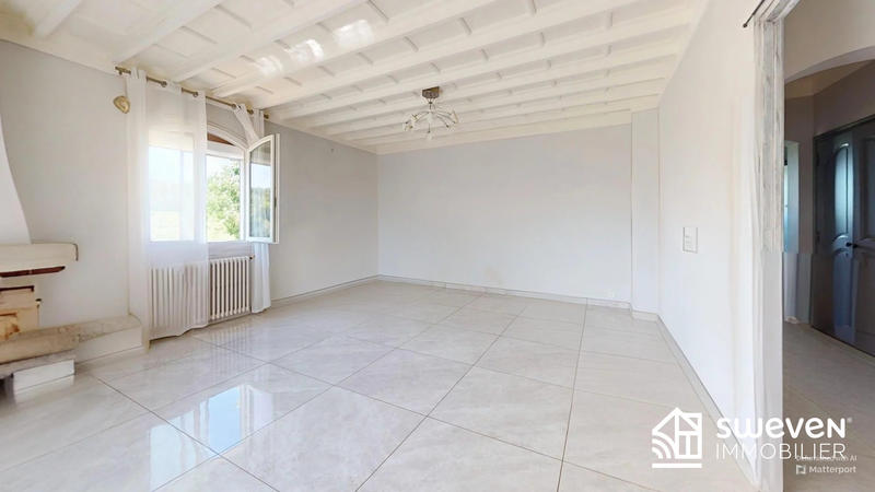 Villa - 205 m² - 7 pièces