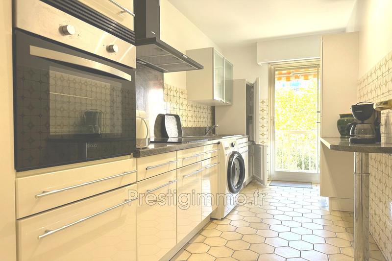 Appartement - 60 m² - 2 pièces