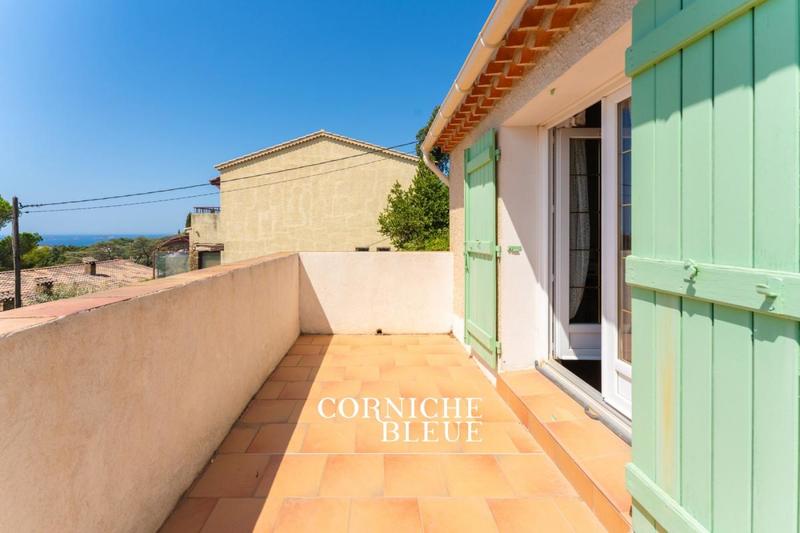 Villa - 168 m² - 4 pièces