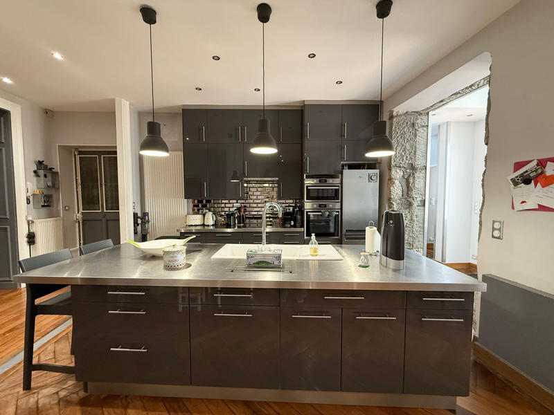 Appartement - 165 m² - 4 pièces