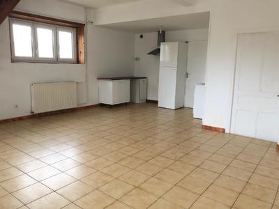 Appartement - 81 m² - 3 pièces