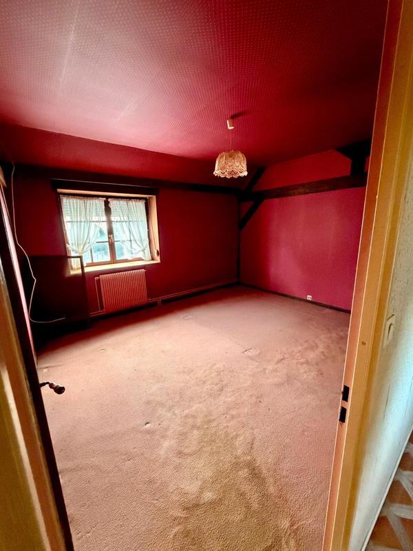 Maison - 226 m² - 7 pièces