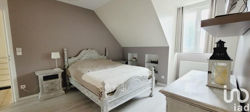 Maison - 240 m² - 9 pièces