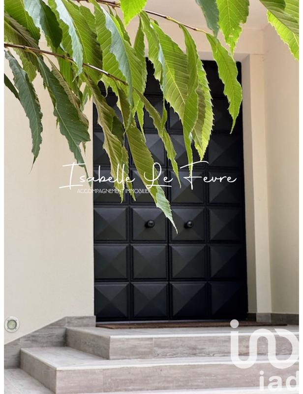 Maison de maîtres - 330 m² - 8 pièces