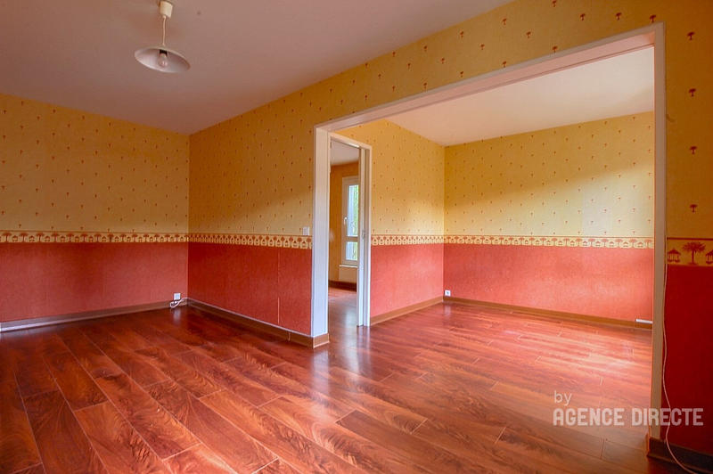 Appartement - 95 m² - 5 pièces