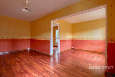 Appartement - 95 m² - 5 pièces