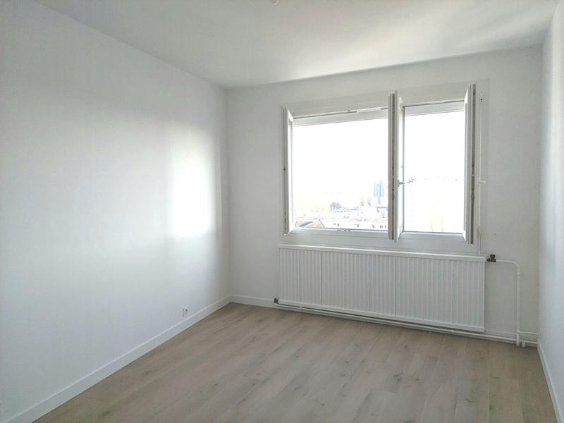 Appartement - 101 m² - 5 pièces