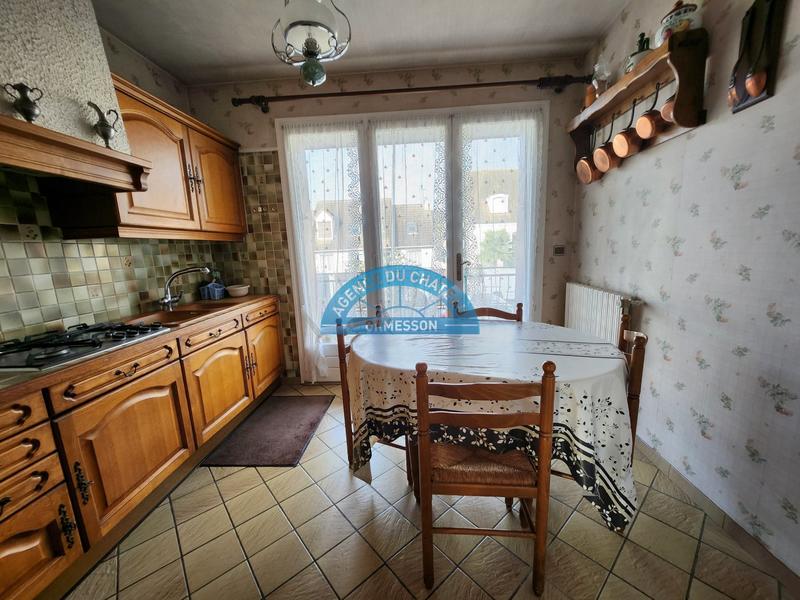 Maison - 200 m² - 8 pièces