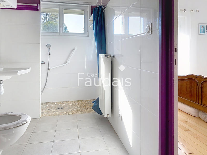 Maison - 159 m² - 7 pièces