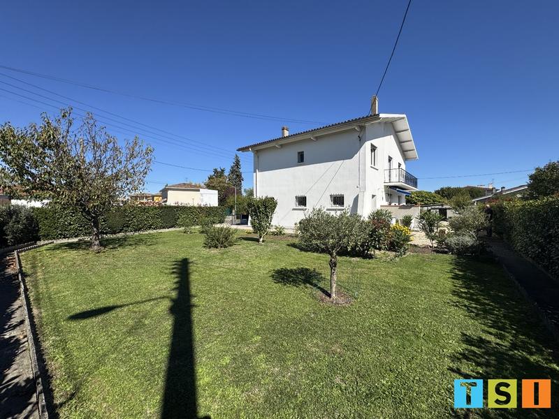 Maison - 148 m² - 6 pièces