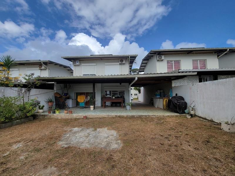 Maison - 85 m² - 4 pièces