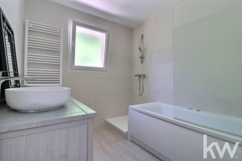 Maison - 131 m² - 6 pièces