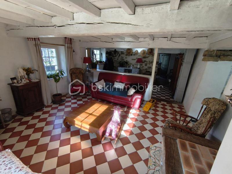 Maison - 185 m² - 8 pièces