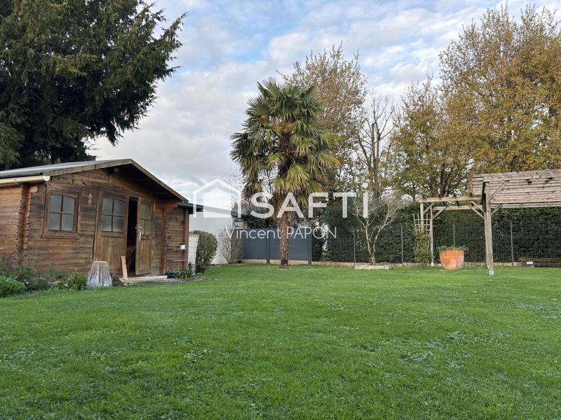 Maison - 90 m² - 5 pièces