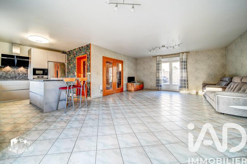 Maison - 170 m² - 5 pièces